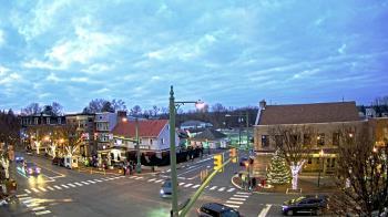Weather camera view of JoJos Pizza.