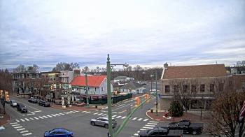 Weather camera view of JoJos Pizza.
