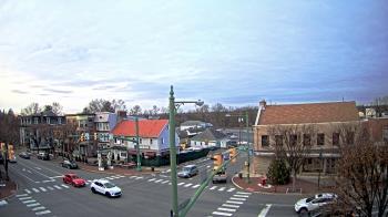 Weather camera view of JoJos Pizza.