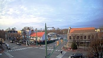 Weather camera view of JoJos Pizza.