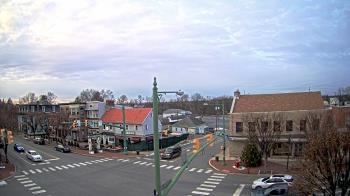 Weather camera view of JoJos Pizza.