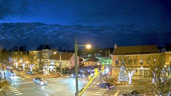 Weather camera view of JoJos Pizza.