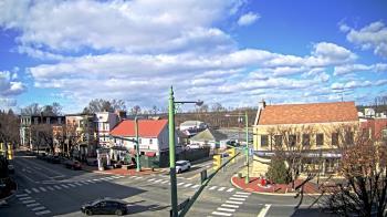 Weather camera view of JoJos Pizza.