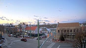 Weather camera view of JoJos Pizza.