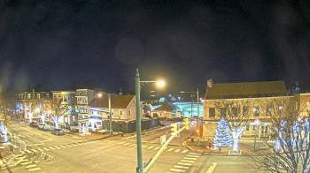 Weather camera view of JoJos Pizza.