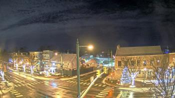 Weather camera view of JoJos Pizza.