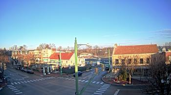 Weather camera view of JoJos Pizza.