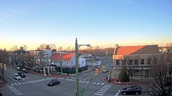 Weather camera view of JoJos Pizza.