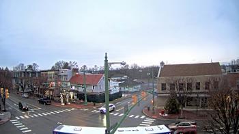 Weather camera view of JoJos Pizza.