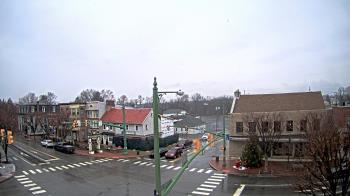 Weather camera view of JoJos Pizza.