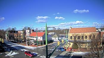 Weather camera view of JoJos Pizza.