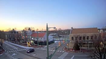 Weather camera view of JoJos Pizza.