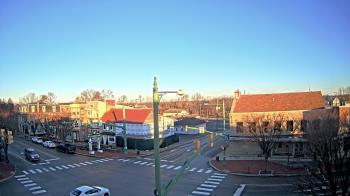 Weather camera view of JoJos Pizza.