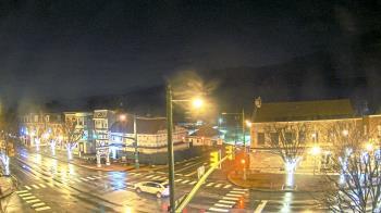 Weather camera view of JoJos Pizza.