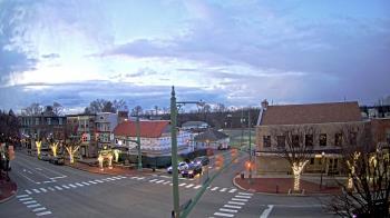 Weather camera view of JoJos Pizza.