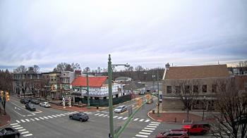 Weather camera view of JoJos Pizza.