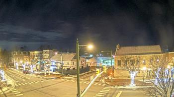 Weather camera view of JoJos Pizza.