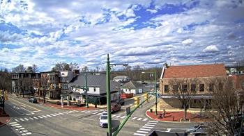 Weather camera view of JoJos Pizza.