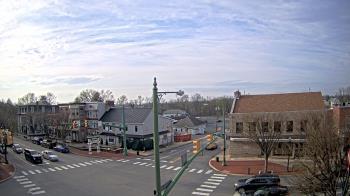 Weather camera view of JoJos Pizza.