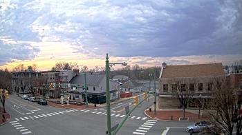 Weather camera view of JoJos Pizza.