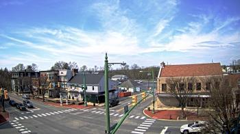 Weather camera view of JoJos Pizza.