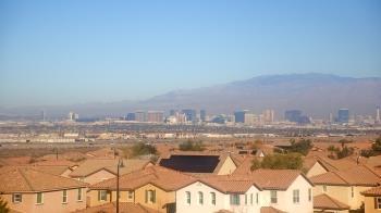 Weather camera view of Robert and Sandy Ellis ES.