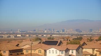 Weather camera view of Robert and Sandy Ellis ES.