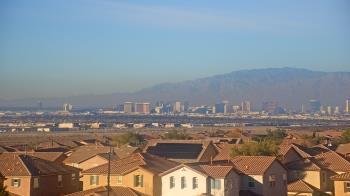 Weather camera view of Robert and Sandy Ellis ES.