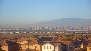 Weather camera view of Robert and Sandy Ellis ES.
