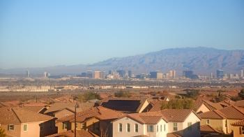 Weather camera view of Robert and Sandy Ellis ES.
