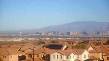 Weather camera view of Robert and Sandy Ellis ES.