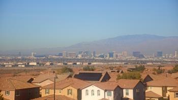 Weather camera view of Robert and Sandy Ellis ES.