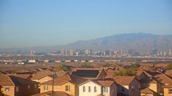 Weather camera view of Robert and Sandy Ellis ES.