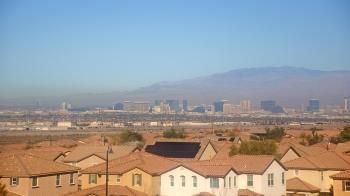 Weather camera view of Robert and Sandy Ellis ES.