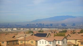 Weather camera view of Robert and Sandy Ellis ES.