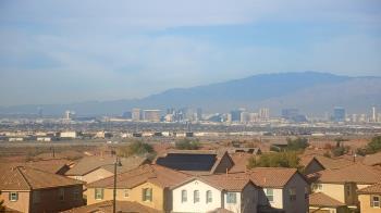 Weather camera view of Robert and Sandy Ellis ES.