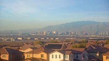 Weather camera view of Robert and Sandy Ellis ES.