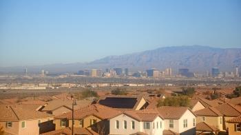 Weather camera view of Robert and Sandy Ellis ES.