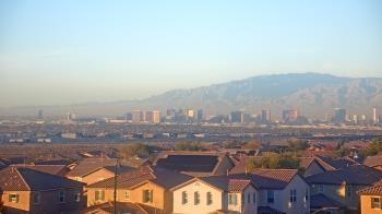 Weather camera view of Robert and Sandy Ellis ES.