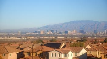 Weather camera view of Robert and Sandy Ellis ES.