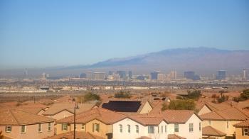 Weather camera view of Robert and Sandy Ellis ES.