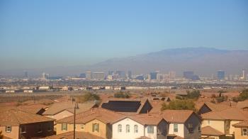 Weather camera view of Robert and Sandy Ellis ES.
