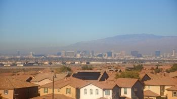 Weather camera view of Robert and Sandy Ellis ES.