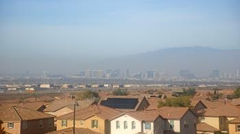 Weather camera view of Robert and Sandy Ellis ES.