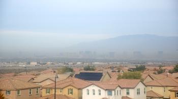 Weather camera view of Robert and Sandy Ellis ES.