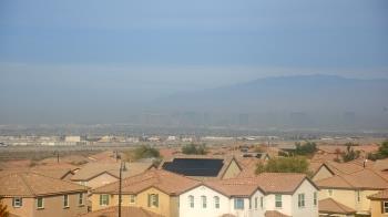 Weather camera view of Robert and Sandy Ellis ES.