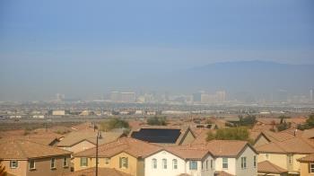 Weather camera view of Robert and Sandy Ellis ES.