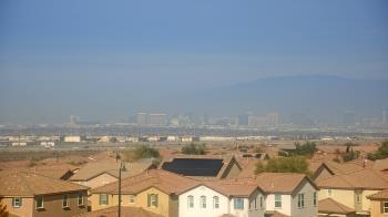 Weather camera view of Robert and Sandy Ellis ES.