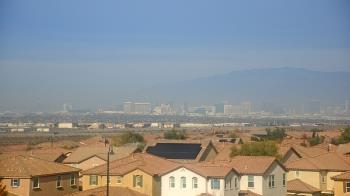 Weather camera view of Robert and Sandy Ellis ES.