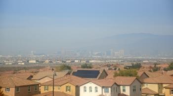 Weather camera view of Robert and Sandy Ellis ES.